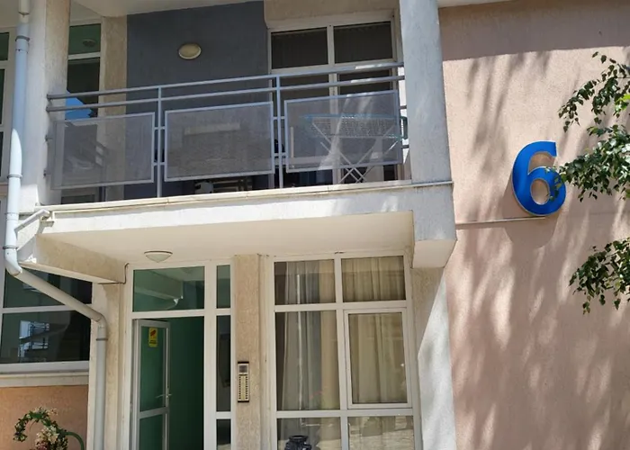 бриджит * Slantchev Briag