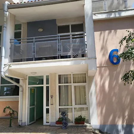 бриджит * Σάνι Μπιτς