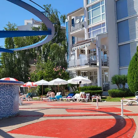 бриджит * Σάνι Μπιτς