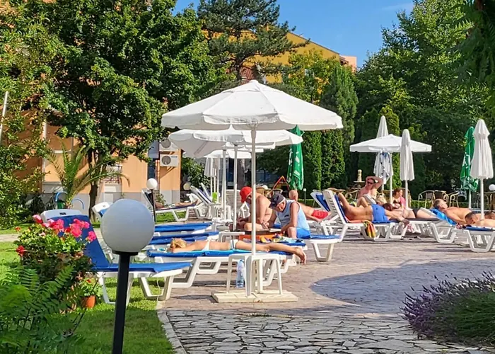 бриджит Apartment *